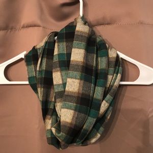 Super soft Infinity scarf